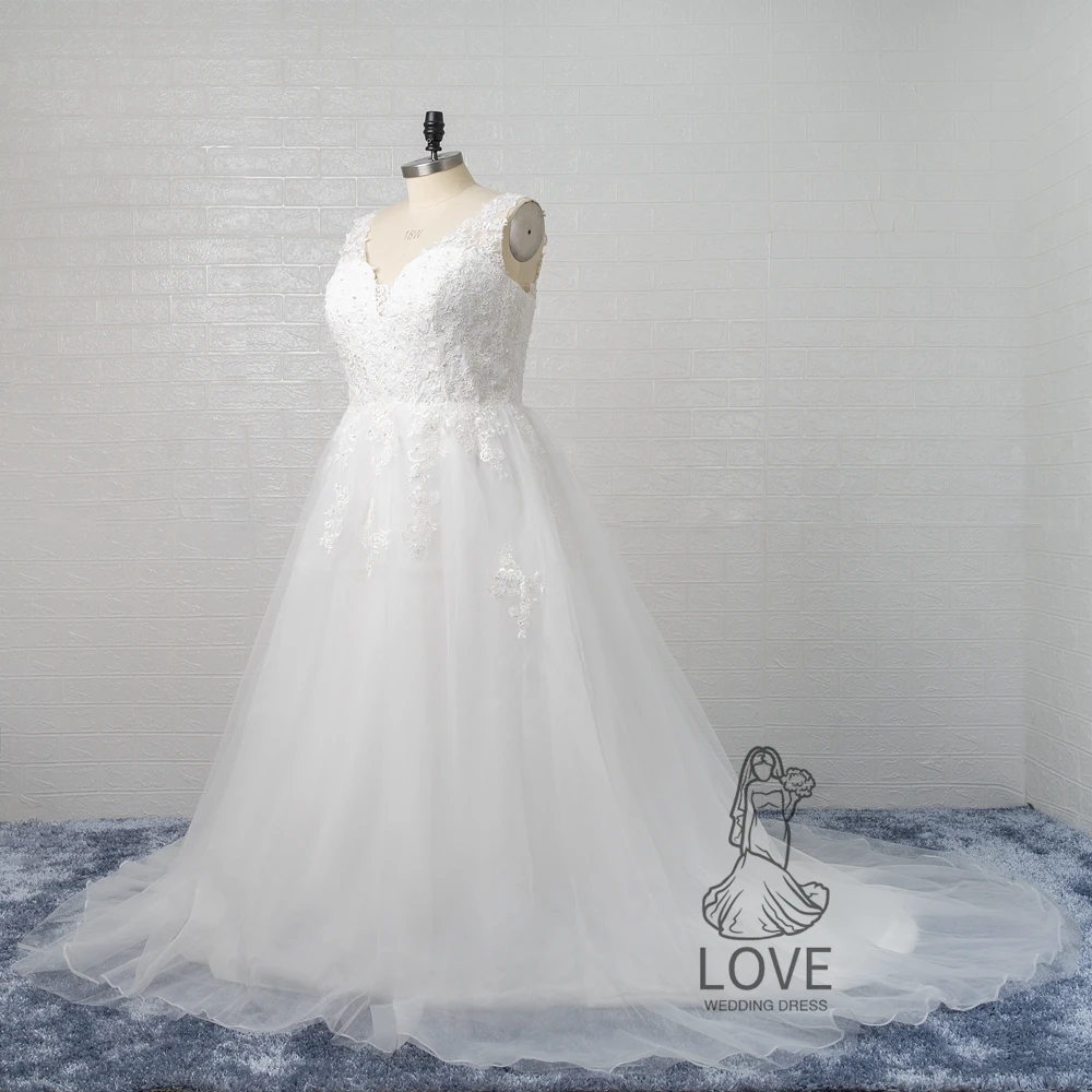 Customized Plus Size Wedding Dresses Cap Sleeve A Line Bridal Gowns 2026 New Summer Applique Fluffy Tulle Bridal Dress