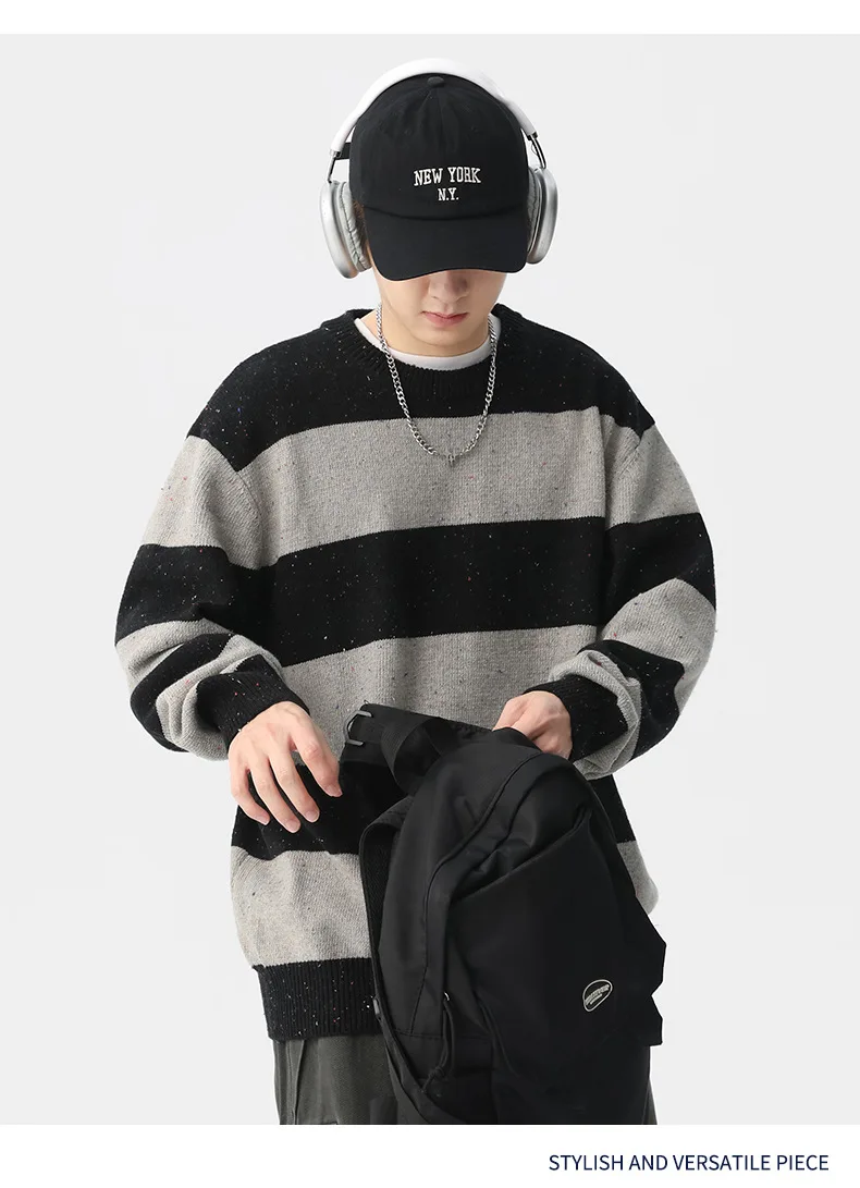 Autumn Winter Design Stripes Splicing Color Collision Round Collar Pullover Sweater Men Loose Warm Knit Sweater