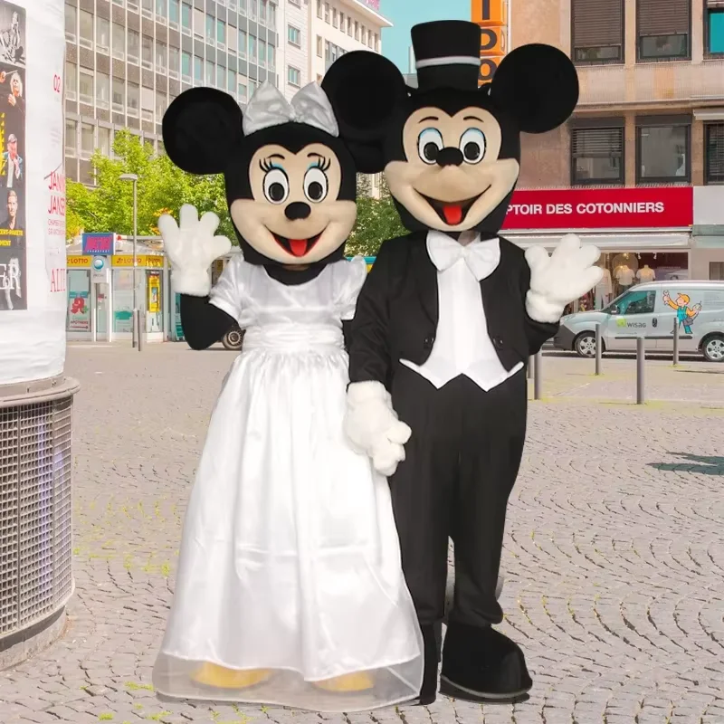 Рисунок 6 - Костюм талисмана Микки и Минни Маус