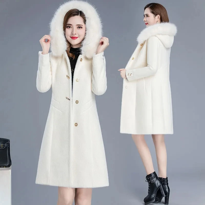 

New Hooded Fur Collar Coat Women Winter New Fashion Imitate Mink Velvet Coat Female Large Size Mid Long Woolen Coat Outerwear