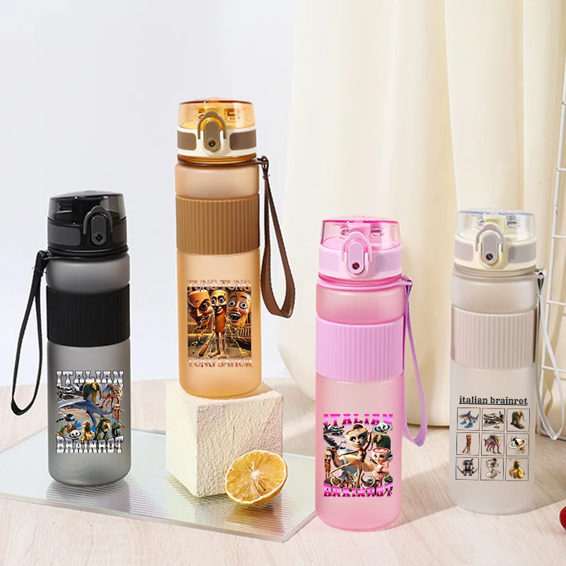 Итальянская-чашка-для-воды-brainrot-530-мл-новая-спортивная-мужская-портативная-бутылка-для-воды-скрабом-tung-tungtung-sahur-высококачественная-чашка-для-воды-детский-подарок