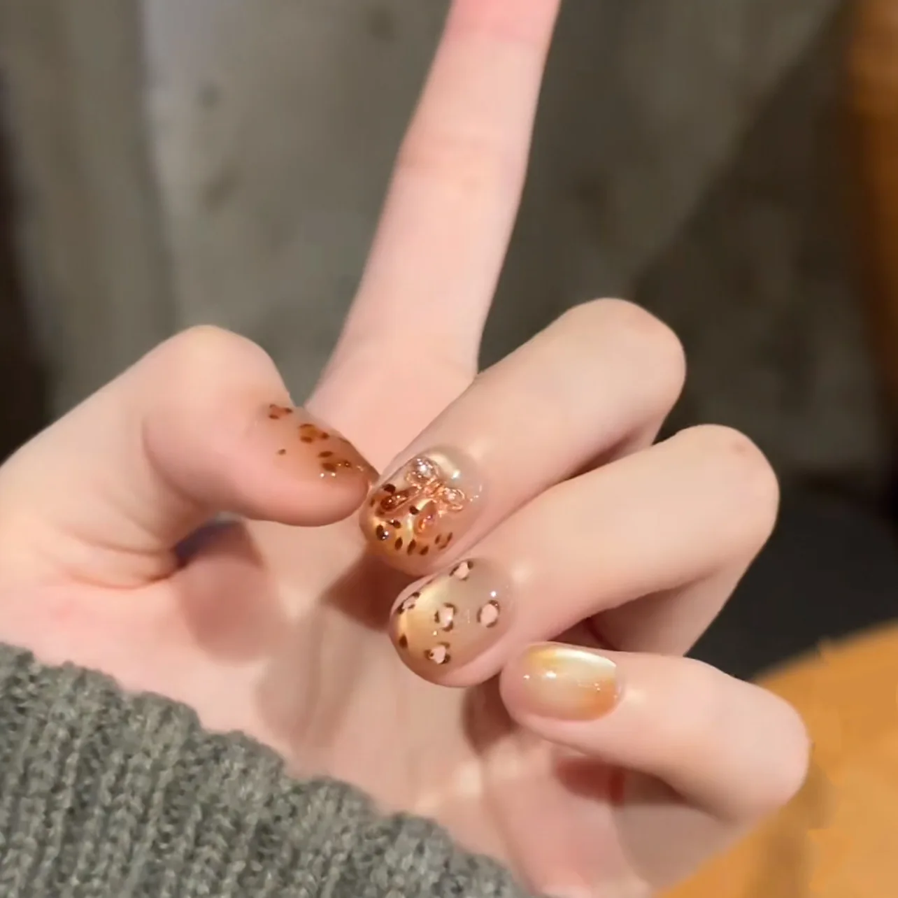 

10pcs Sweet Orange Star Butterfly Handmade Press on Nails Art Heart-Shaped Dots False Nail for Women&Girl Bow Fake Nail