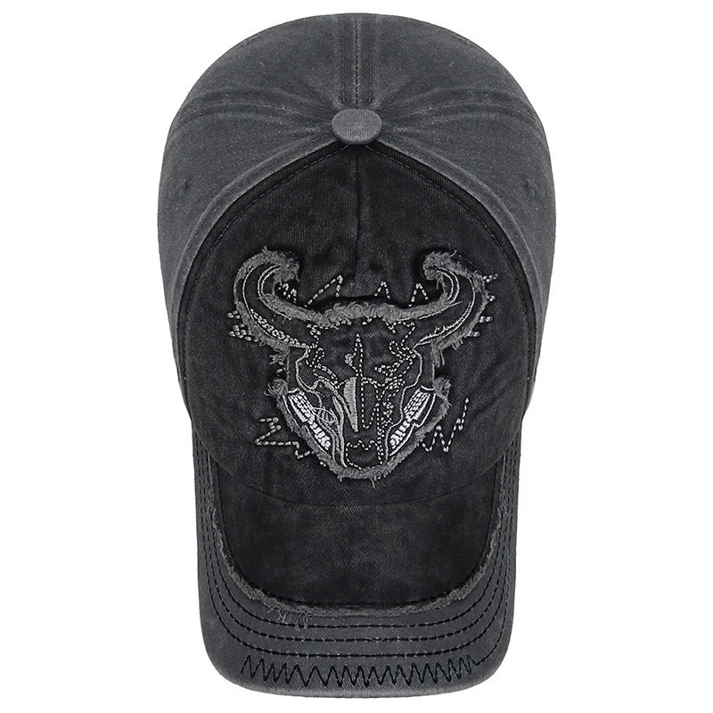 New Fashion Unisex Bull Head Pattern Embroidered Patch Brushed Distressed Style Two Color Cotton Adjustable Baseball Cap