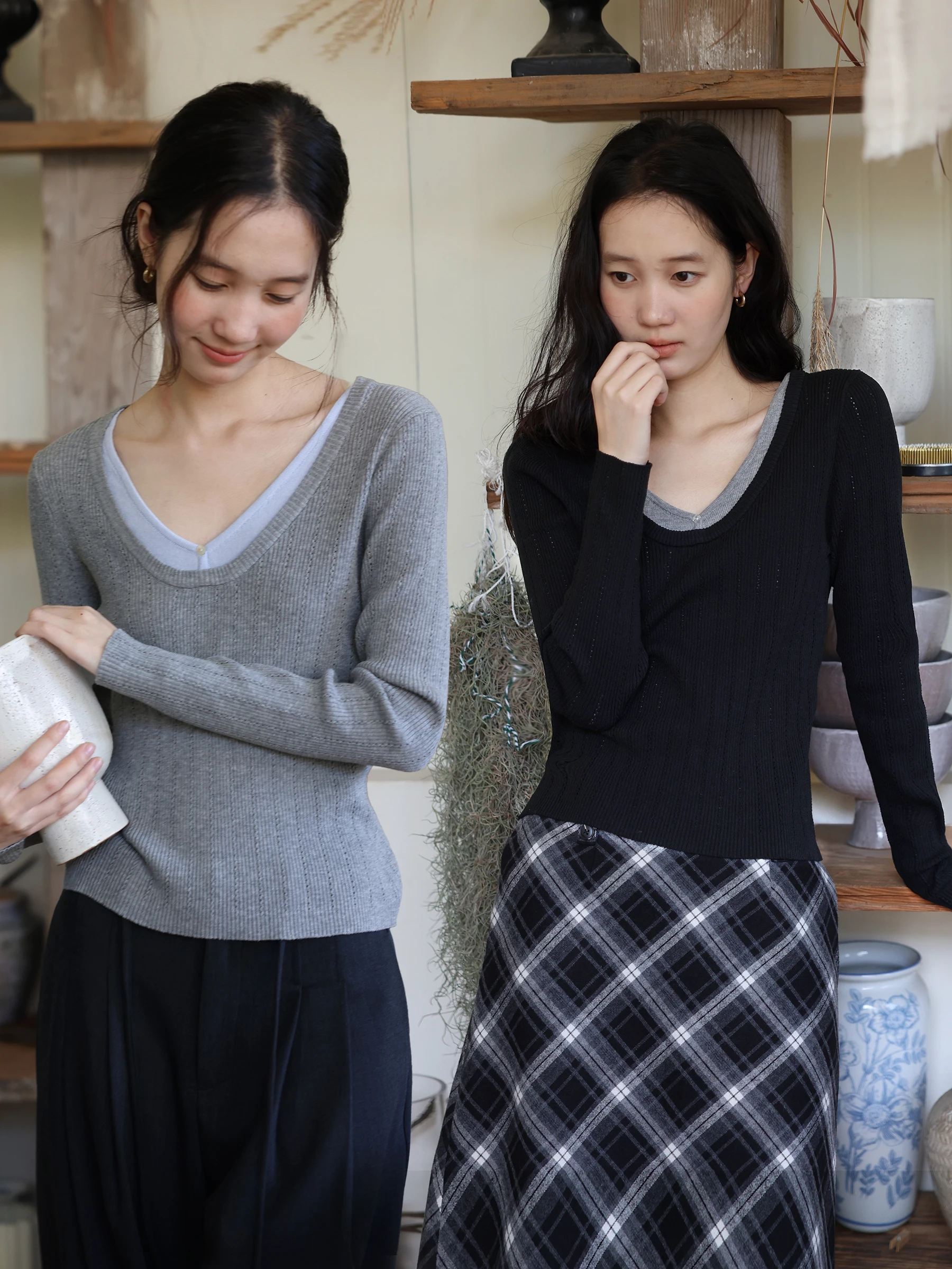 

MUNNS Linen Blend Knitted Long Sleeve T-Shirt Comfortable V-Neck Casual Style Spring Top Color Block Design Soft Fabric