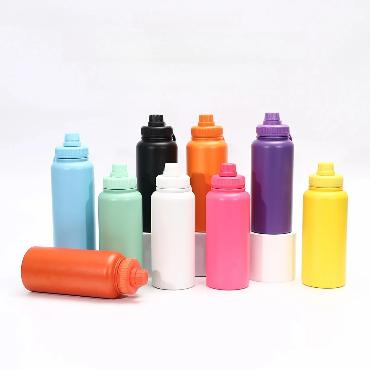 18oz/22oz/25oz/30oz Lightweight BPA-Free Leak-Proof Travel Cup, Macaron Color Portable Outdoor Bottle