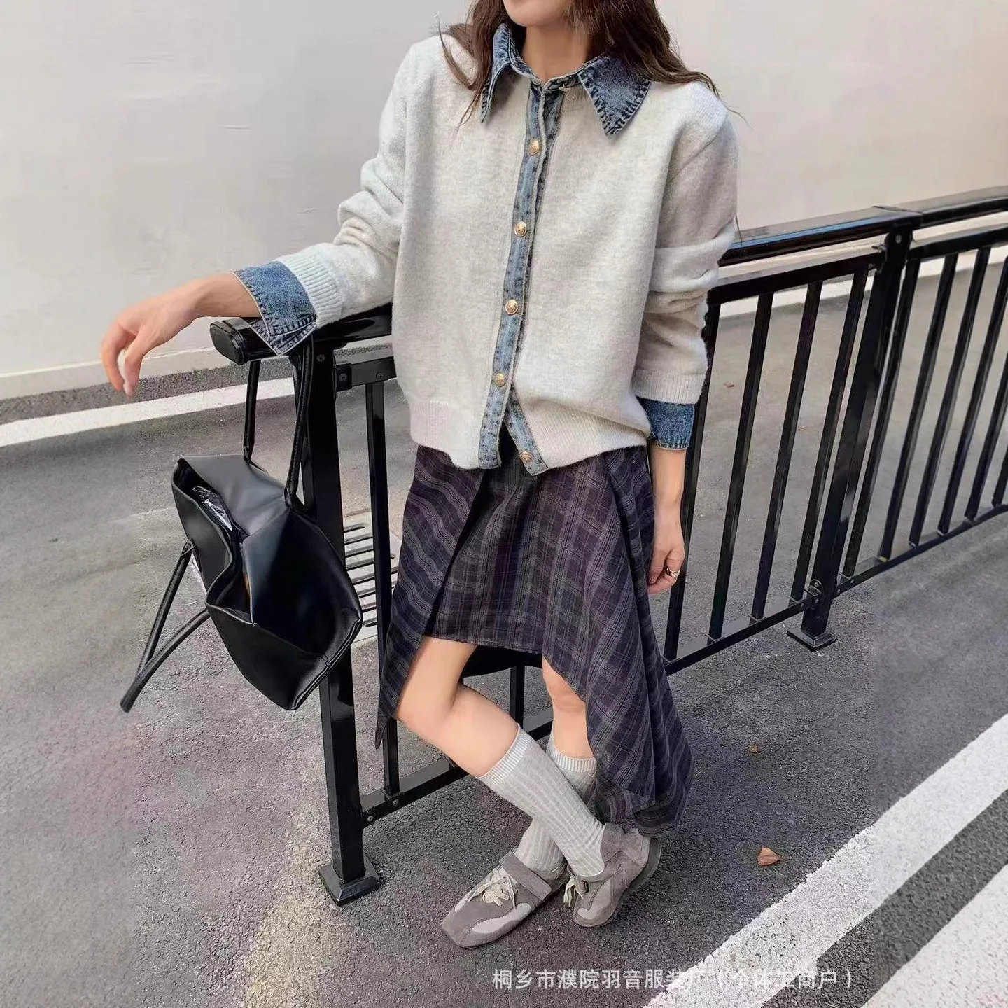 

Свитер-куртка женский, ранняя осень 202, новый высококачественный джинсовый вязаный свитер из двух частей