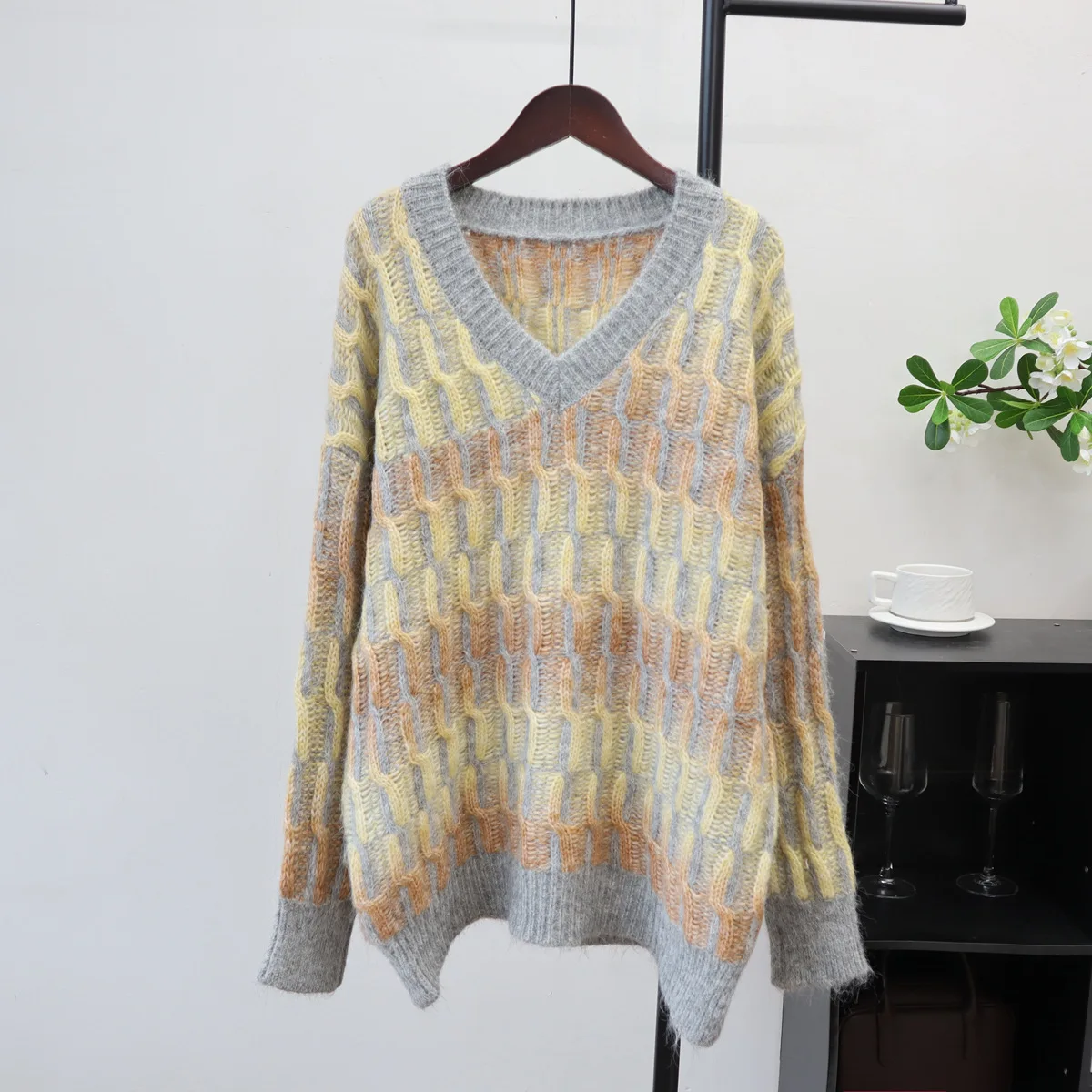 

Women Pullover Sweater Gradient Knitted Jumper Striped Long Sleeve V Neck Loose Fit Slight Strech Casual Office Lady 2025 Autumn