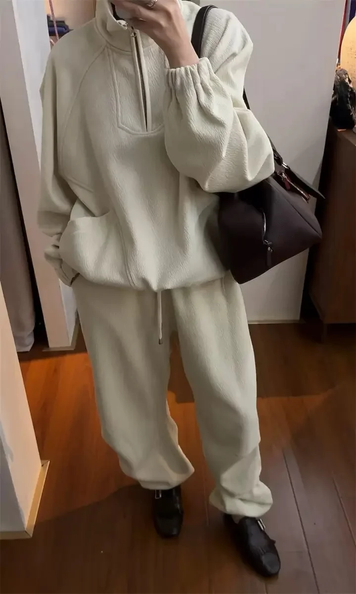 طقم سترة دافئة عالية الجودة من PREON وسراويل رياضية كاجوال من الشركة المصنعة الصينية المريحة Ethereal Ele