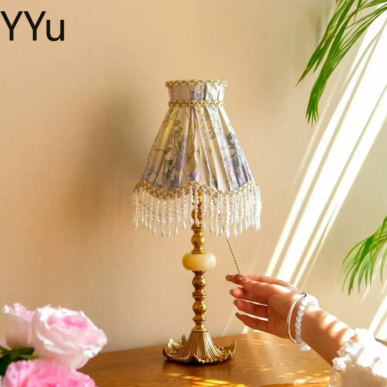 Wuji original rose name French retro vintage romantic girl bedroom atmosphere bedside