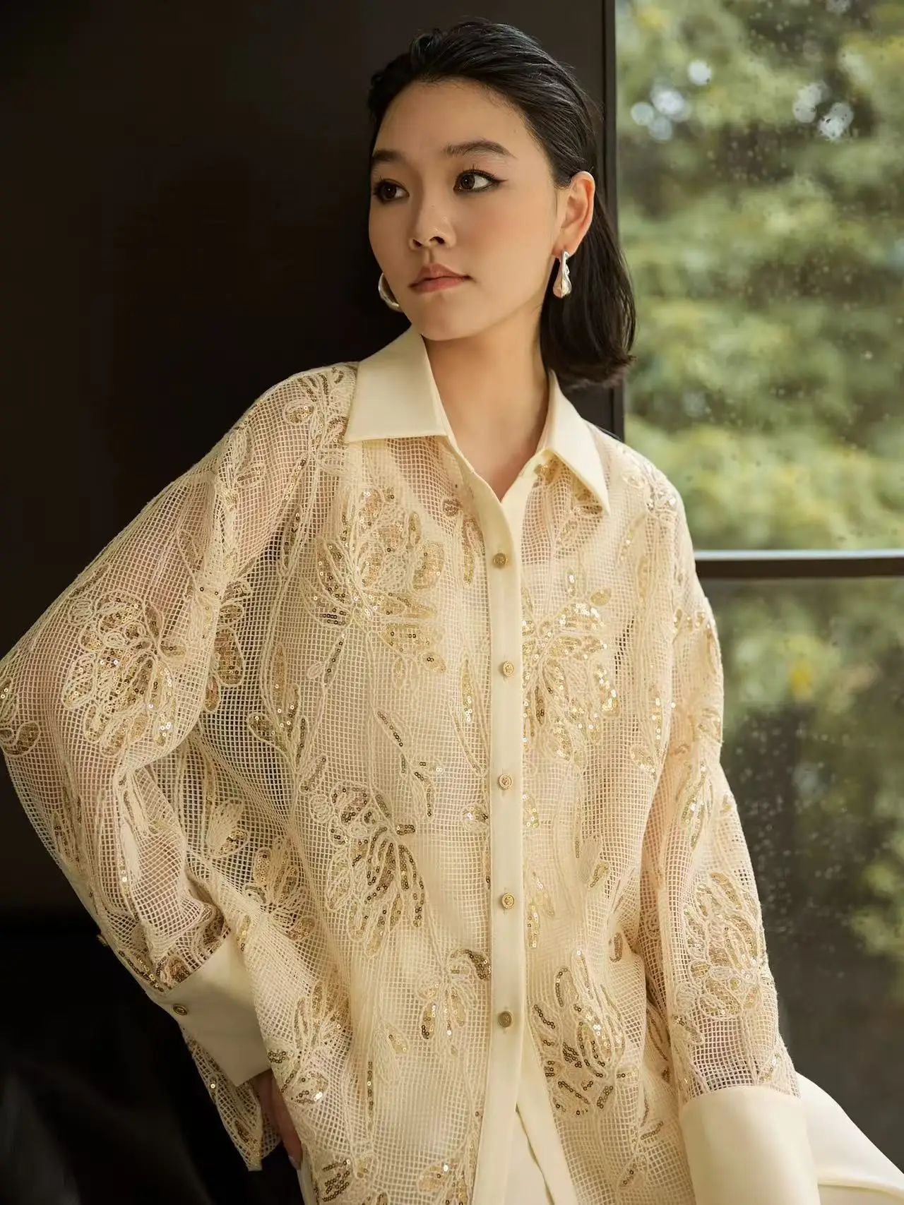 新作 スパンコール刺繍シャツ ブラウス レディース 長袖 ルーズ カジュアル トップス 女性服