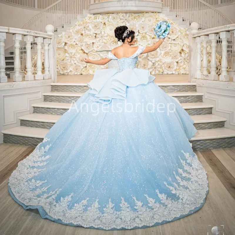 Angelsbridep Dostosowana błękitna suknia balowa Quinceanera Sukienki Sweet 16, brokatowe tiulowe aplikacje Prom Party Dress Robes De Soirée