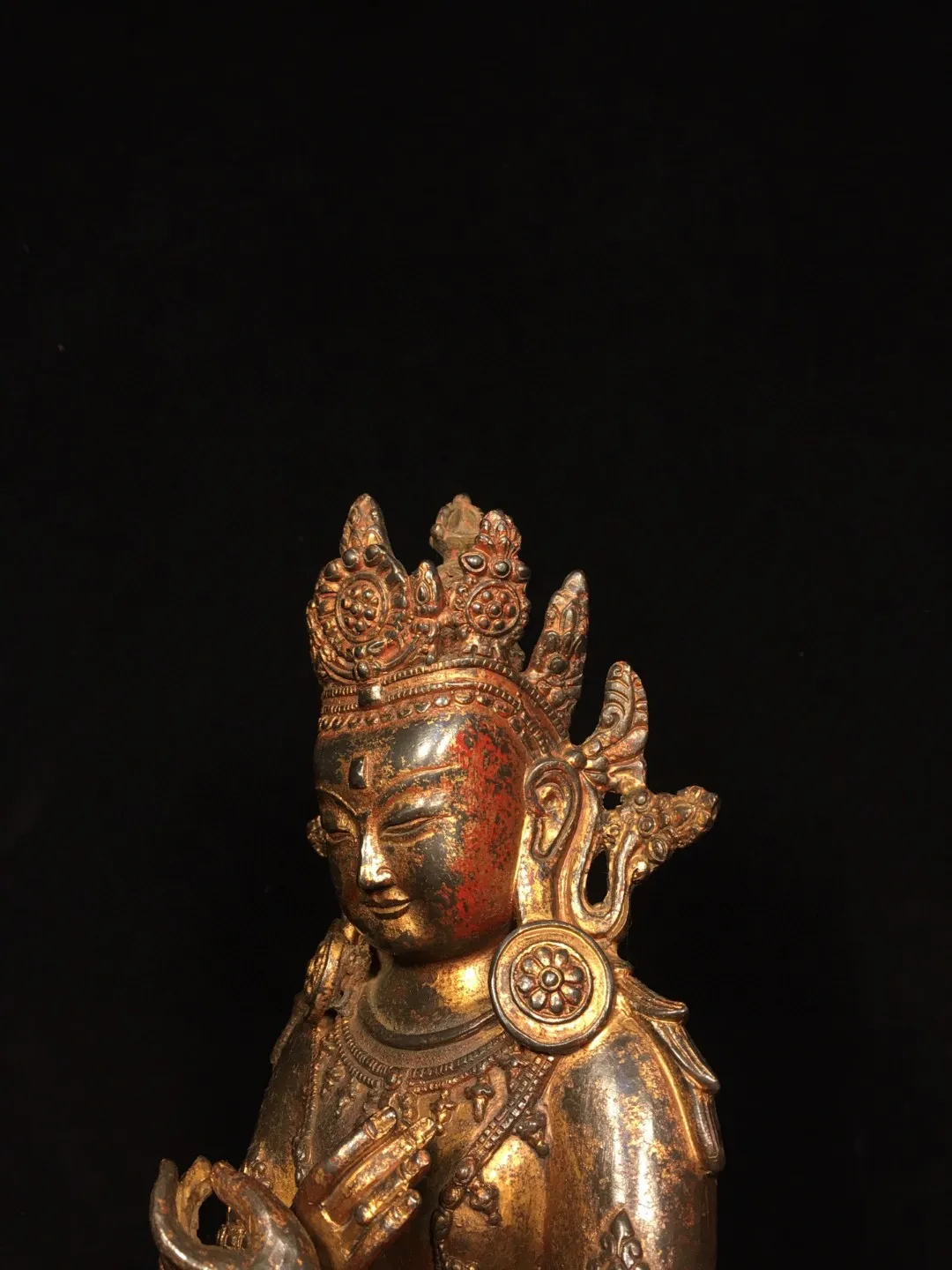 Tibetan Nepalese brass, mud, gold, cinnabar, painted with diamond, holding the Goddess of Avalokitesvara ornament, 32cm, for hom