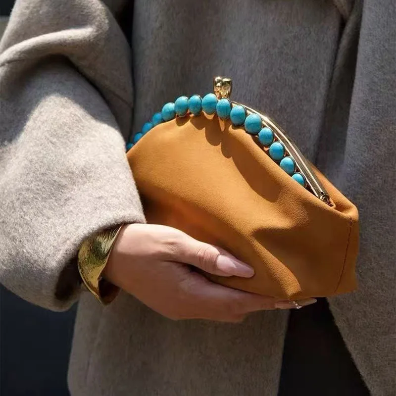 2026 New Retro Versatile Beaded Decorative Suede Dumpling Cloud Bun Fashion Evening Handbag