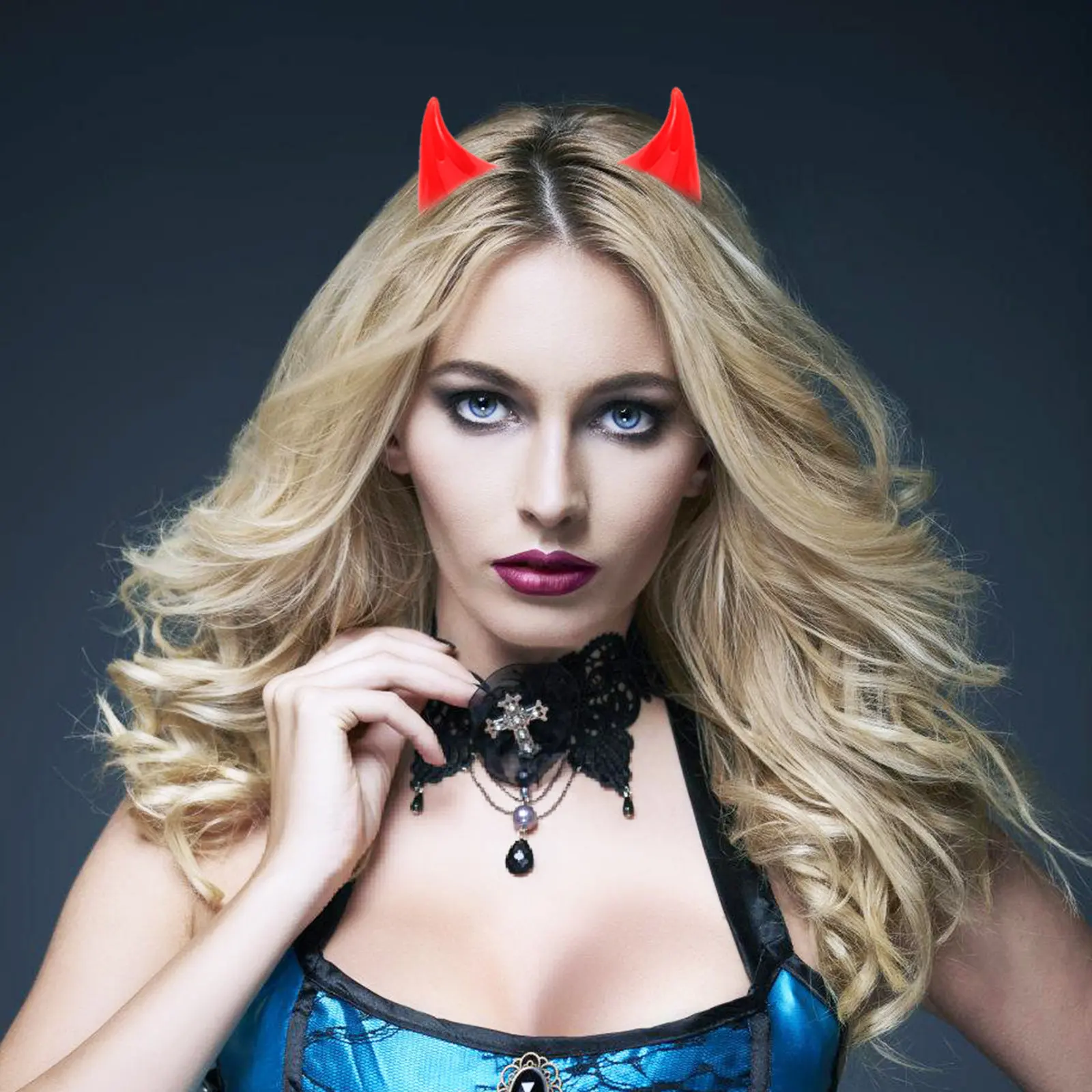 

18 шт. флуоресцентных заколок для волос в виде дьявольских рожек из смолы для Хэллоуина, косплея, карнавальных аксессуаров для женщин и девочек, ярко светящиеся