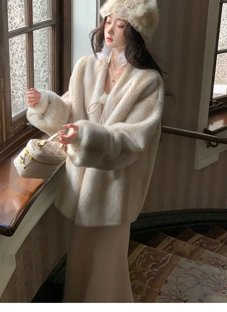 인조 모피 화이트 코트 여성용 스노우 팬시 블록 실루엣 퓨어 심플 웜 홀로우드 신치드 플레어 울 여성용 텐더 엘레강스