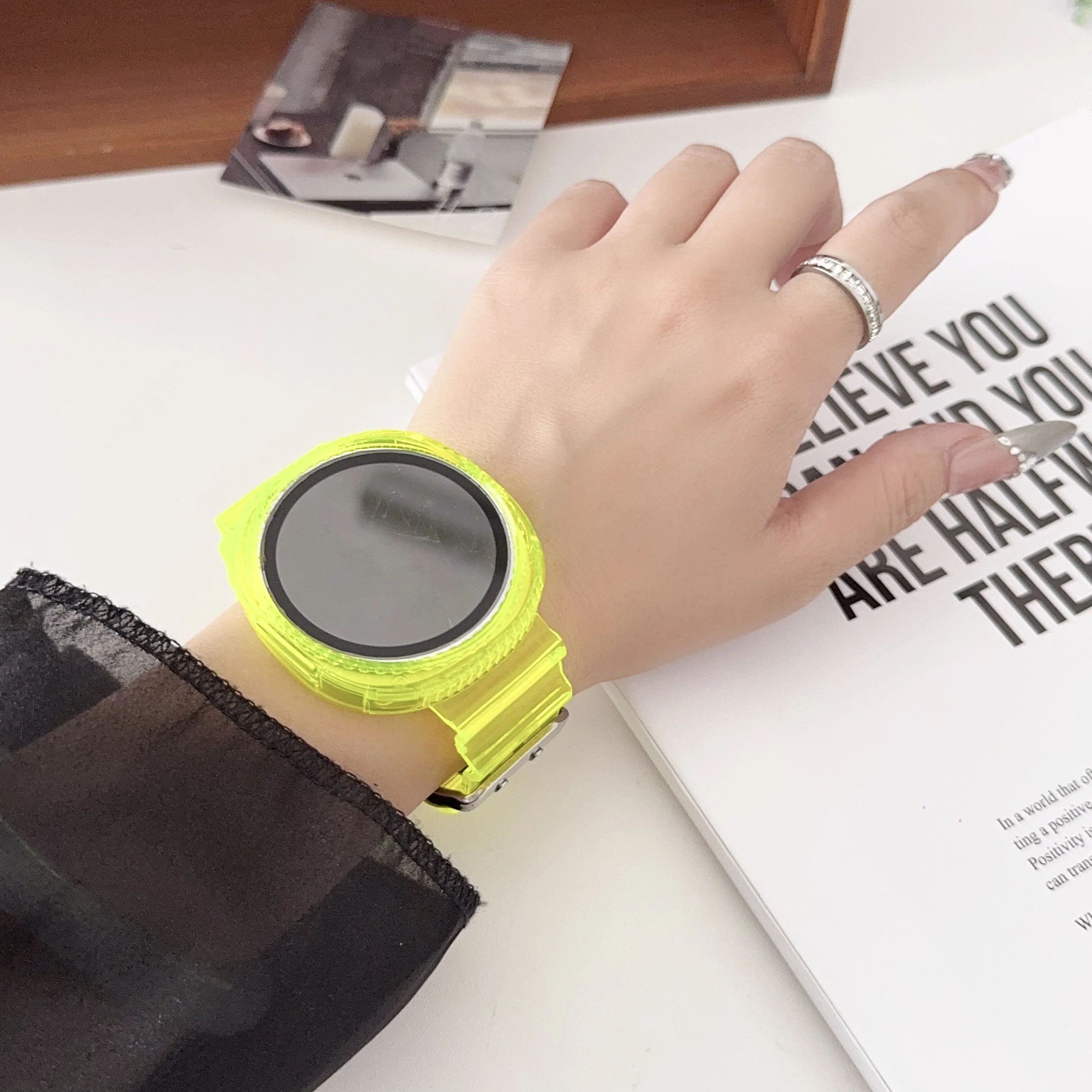 Thumbnail 2 - #32 Best Replacement Smart Watch Straps to Buy In 2026