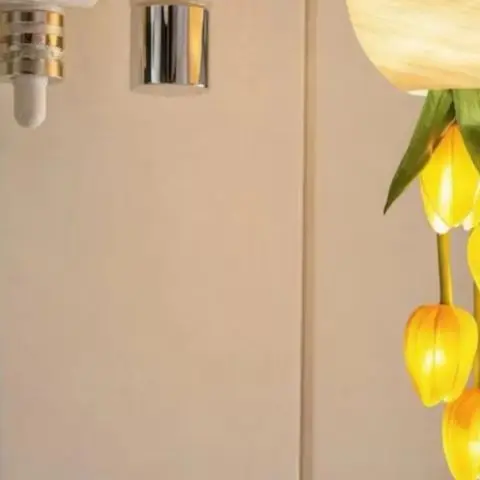 lampada-notturna-led-a-forma-di-tulipano-ricaricabile-usb-decorazione-da-tavolo-simulazione-bouquet-luce-d'atmosfera-per-camera-da-letto