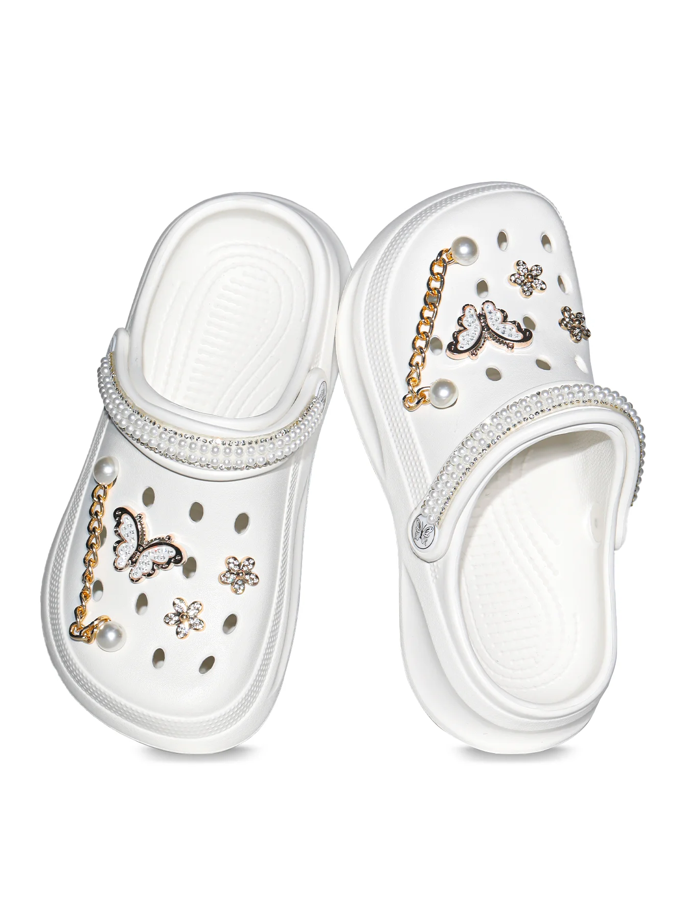 Kinder Slip-On Clogs und Pantoletten - Atmungsaktive, Wasserdichte EVA-Gartenschuhe mit Dekorativer Kette für Strand und Alltag 168 – Detail 2