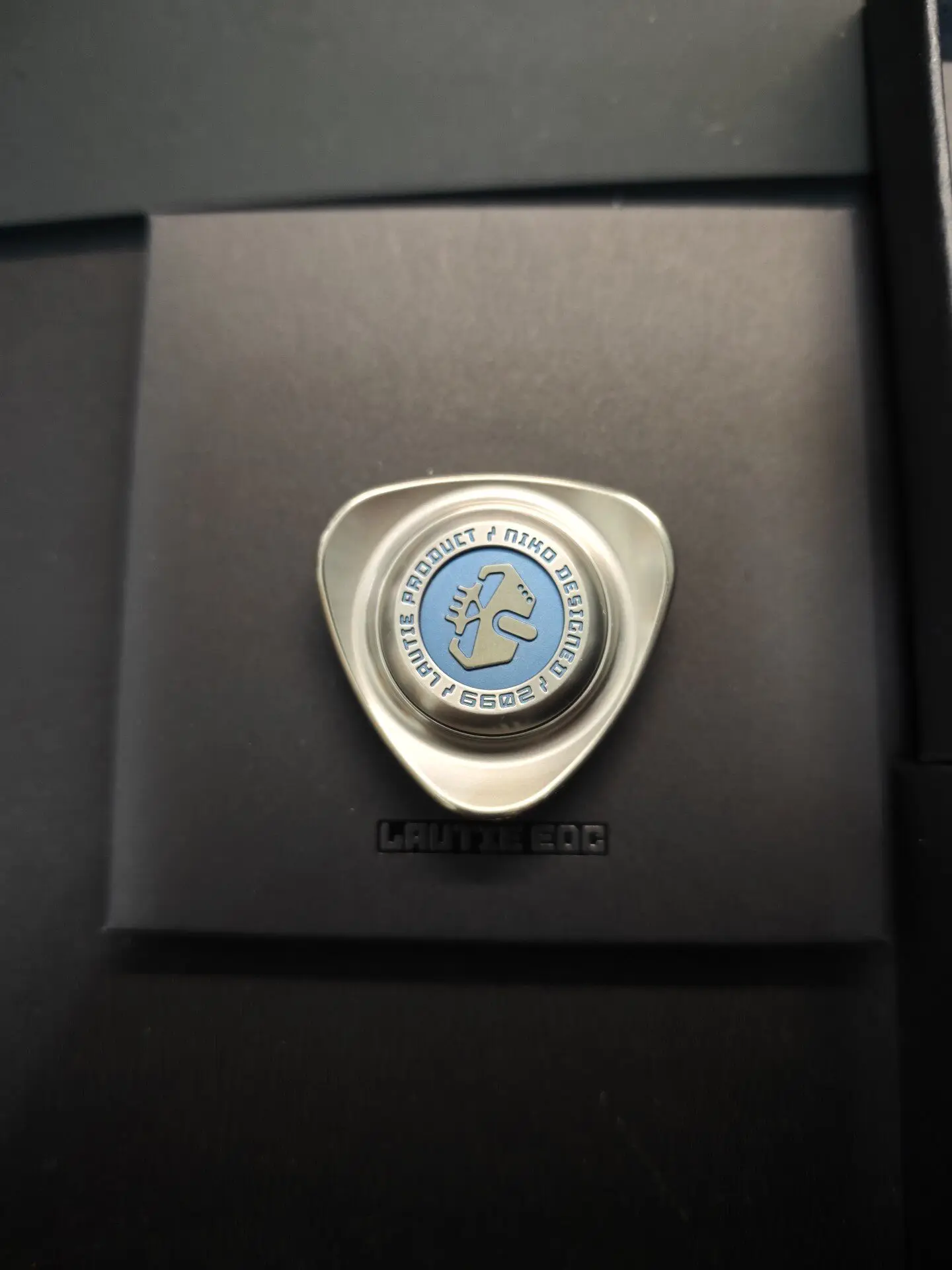 Old Blacksmith ROC2.0 Titanium Blue Fidget Top Made of Titanium Alloy