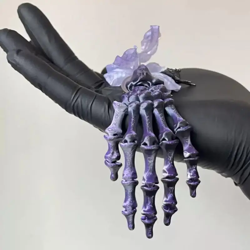 Gotischer Totenkopf-Krallen-Blumen-Schlüsselanhänger, Lila, Ästhetisches Halloween-Scherzgeschenk, Taschenanhänger für Damen, Rucksack- und Autoschlüsselhalter – Detail 3