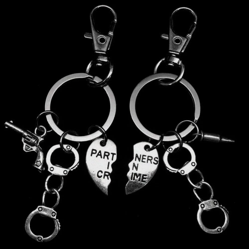 Creative Silver Color Engraved Criminal Partner Handcuffs Pistols Keychains for Woman Designer Cartoon Friendship Jewelry Gifts