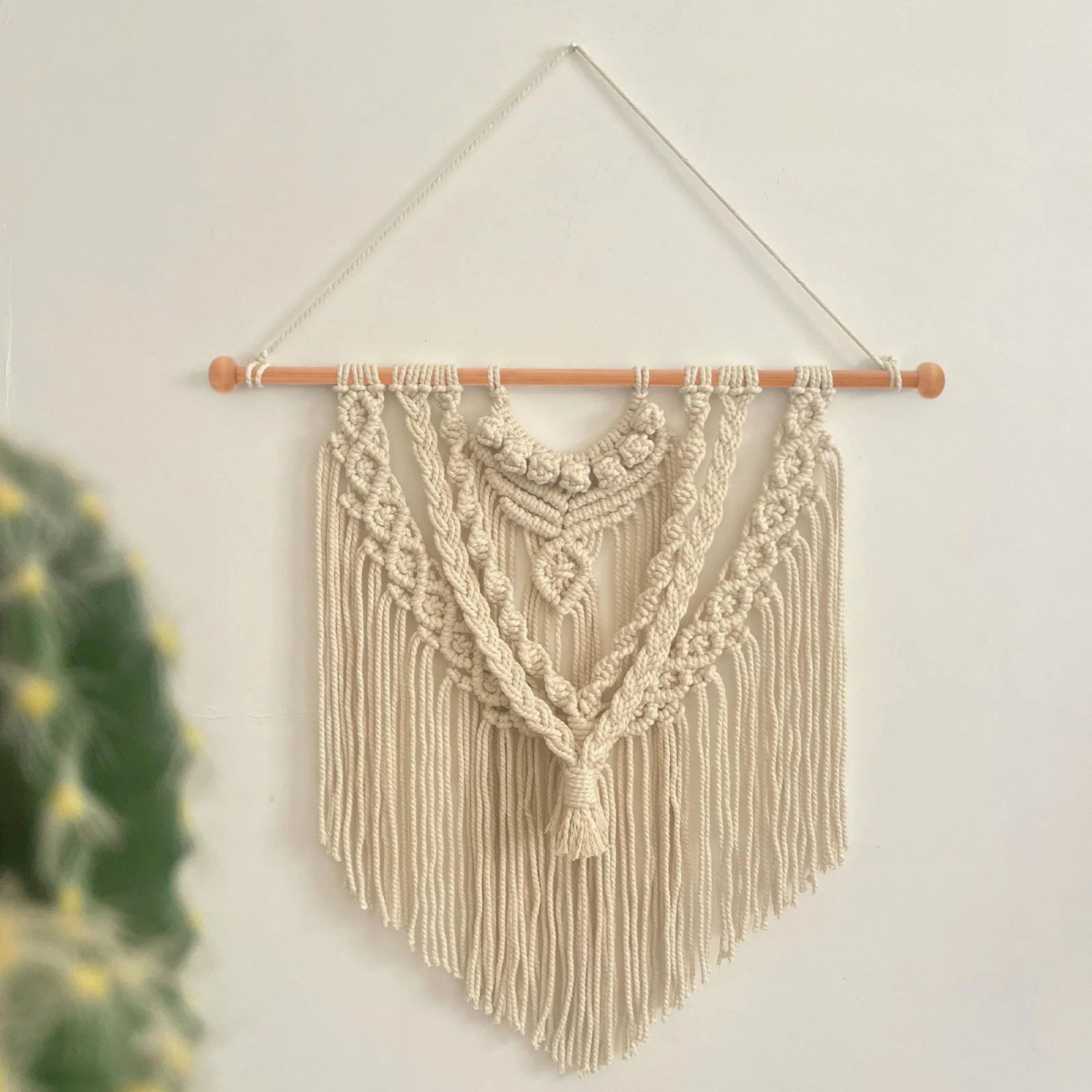 4 Pcs Clothes Hanging Rack Braided Rod Tapestry Sticks Quilt Hanger for Wall Display Coat Rods Poles Weaving Item