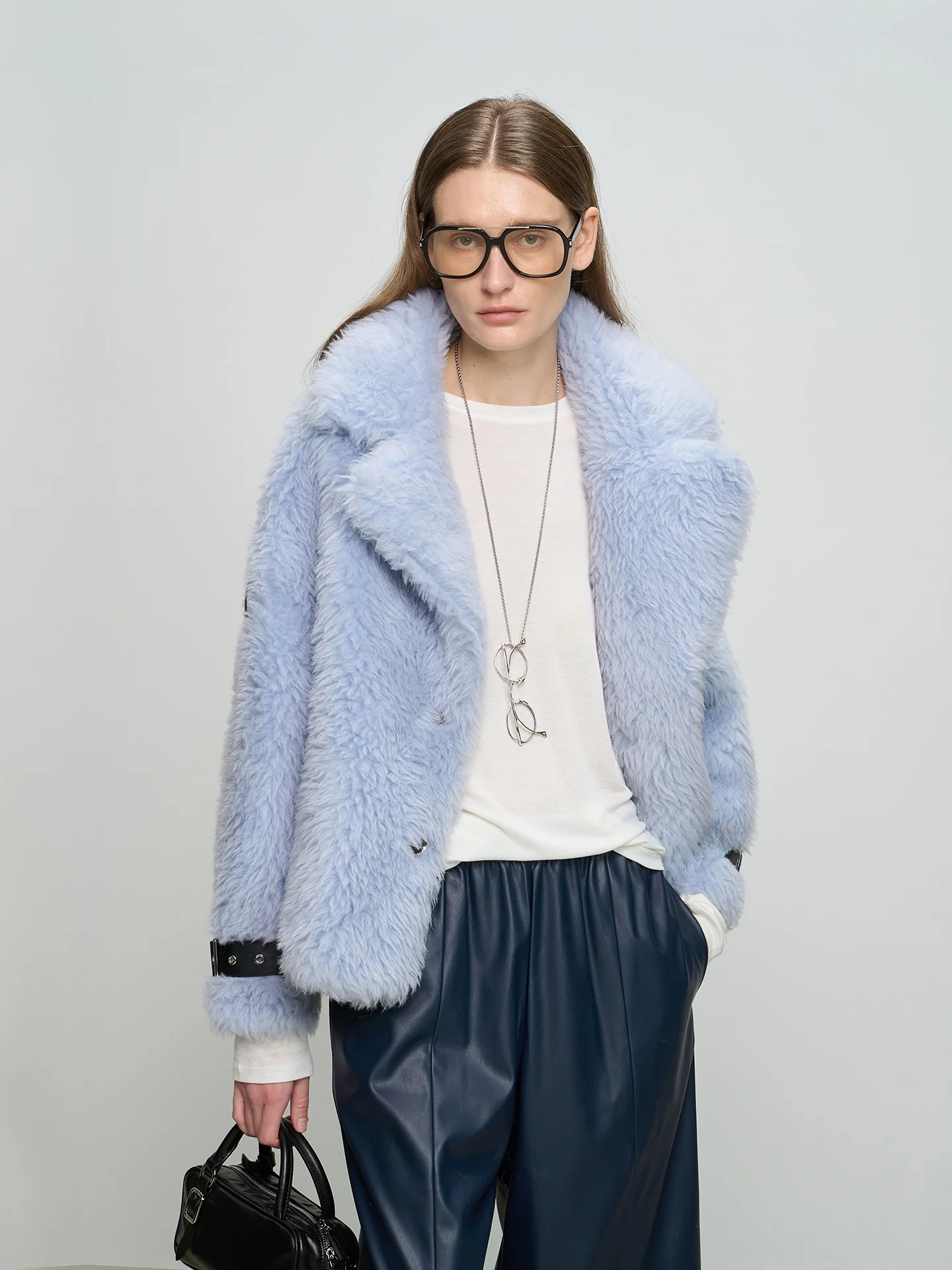 

Женское пальто Kele Blue Ice из овечьей шерсти и искусственной кожи с длинным рукавом, большим воротником и застежкой на пуговицы