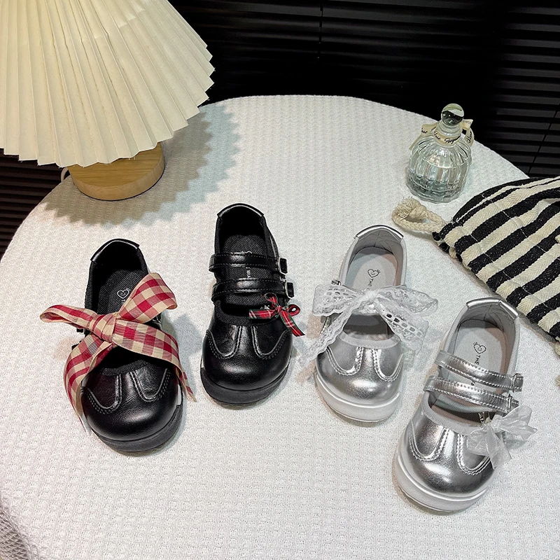 

Детские теннисные туфли принцессы со съемными бантами, детская повседневная обувь с мягкой подошвой, осень 2023, новая спортивная обувь для девочек, нескользящая модная