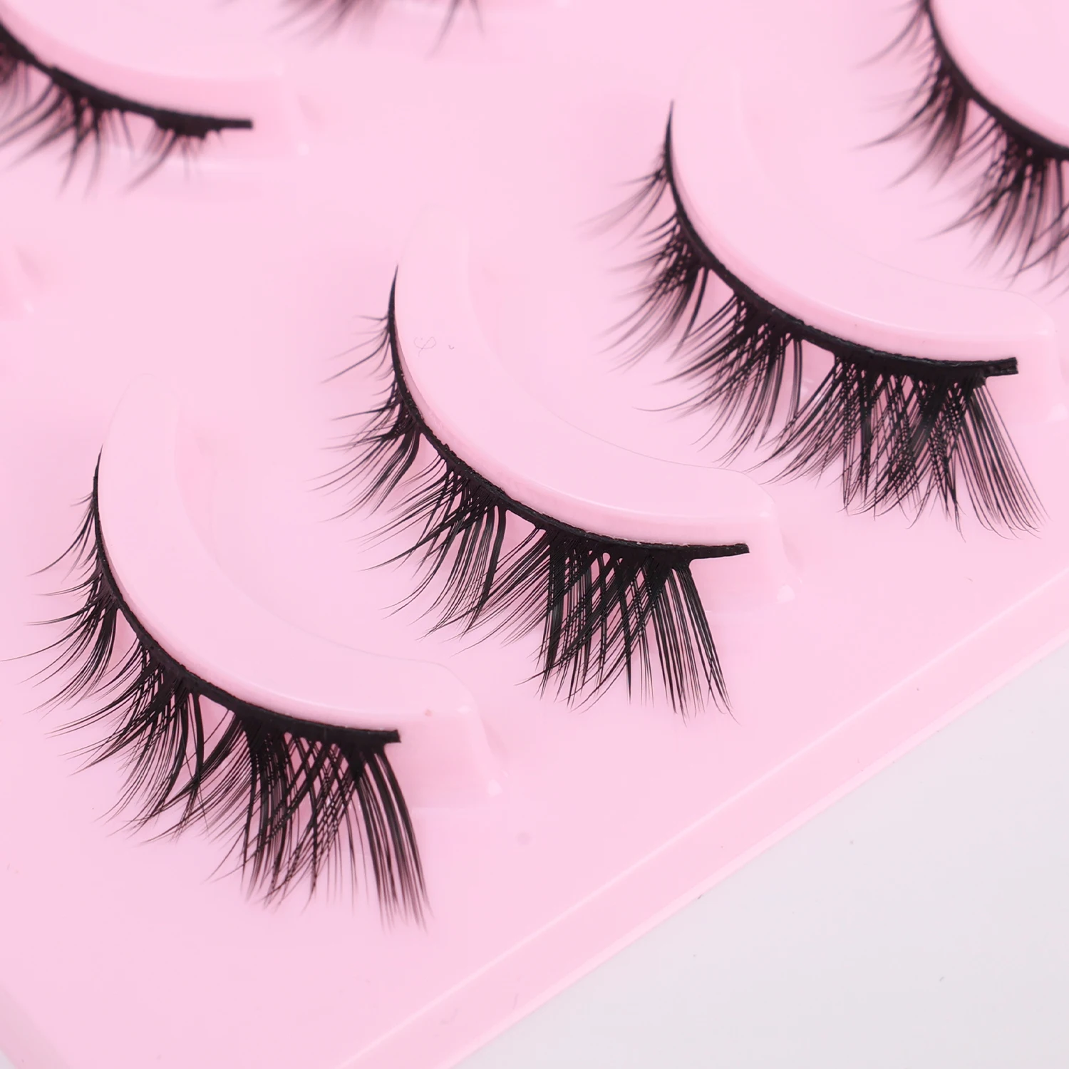 5 Paar verlängerte Wimpern mit geflügeltem Ende, 3D-schwarze Stiele, Wispy Lashes, Fox Eye Manga, falsche Wimpern, Wimpernverlängerung, Make-up