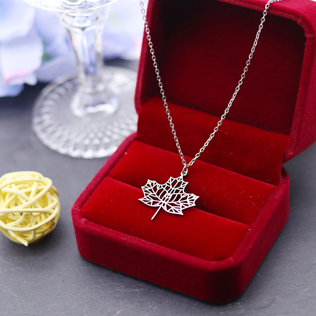 Kinitial Women's Maple Leaf Pendant Necklace Stainless Steel Summer Clavicle Chain Commemorative Day Jewelry Gift New Style view 6