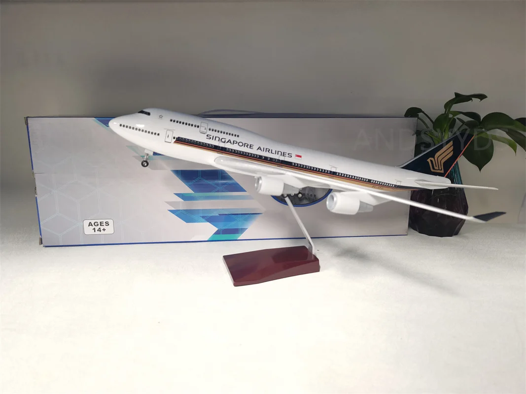 

1/160 Scale Diecast Resin Airbus Singapore Airplane B747 Model Concord Collection Decoration Display Gifts