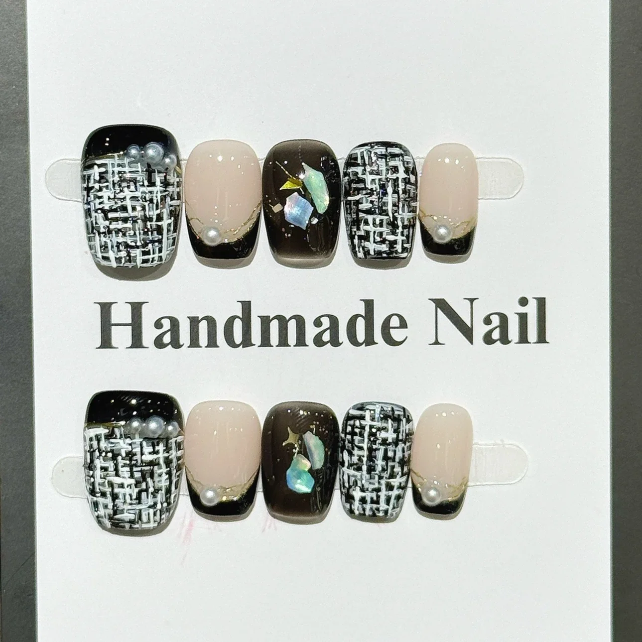 เล็บปลอมแบบกดติด 10 ชิ้น ทรงสี่เหลี่ยมสไตล์ฝรั่งเศส งานแฮนด์เมด ลายไข่มุก 3 มิติ ดีไซน์ย้อนยุค