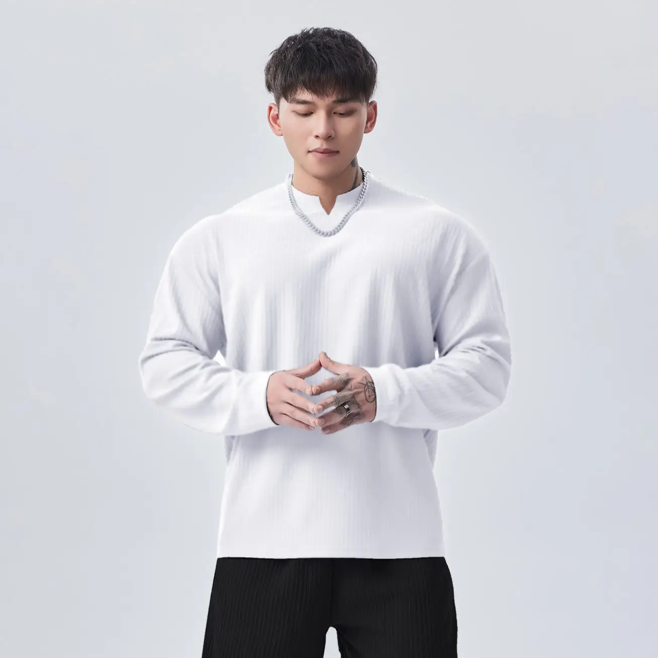 

V-neck Thread Pleated Drooping Long-sleeved T-shirt Men's Spring Autumn Loose Casual Fitness Training Clothes Solid Color Sports