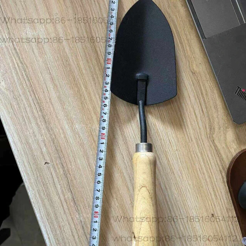 

Садовый совок с ручкой из массива дерева для перекопки почвы, выращивания овощей и цветов, портативный инструмент для домашнего использования.
