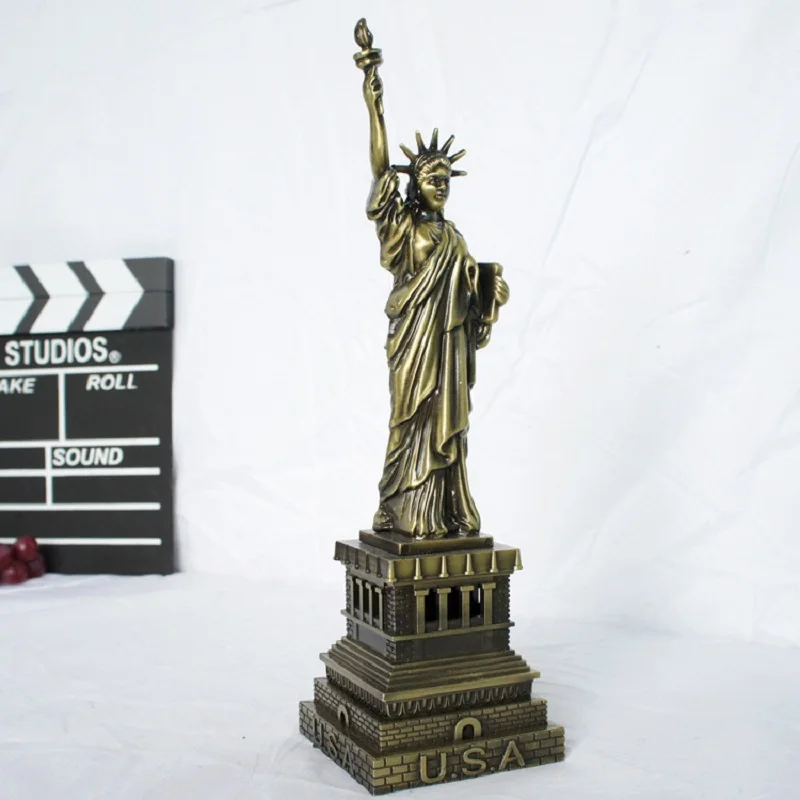 15-30cm Metal Statue of Liberty New York USA Landmark Building Tourist Souvenir Home Room Decor Furnishing Articles Xmas Gifts