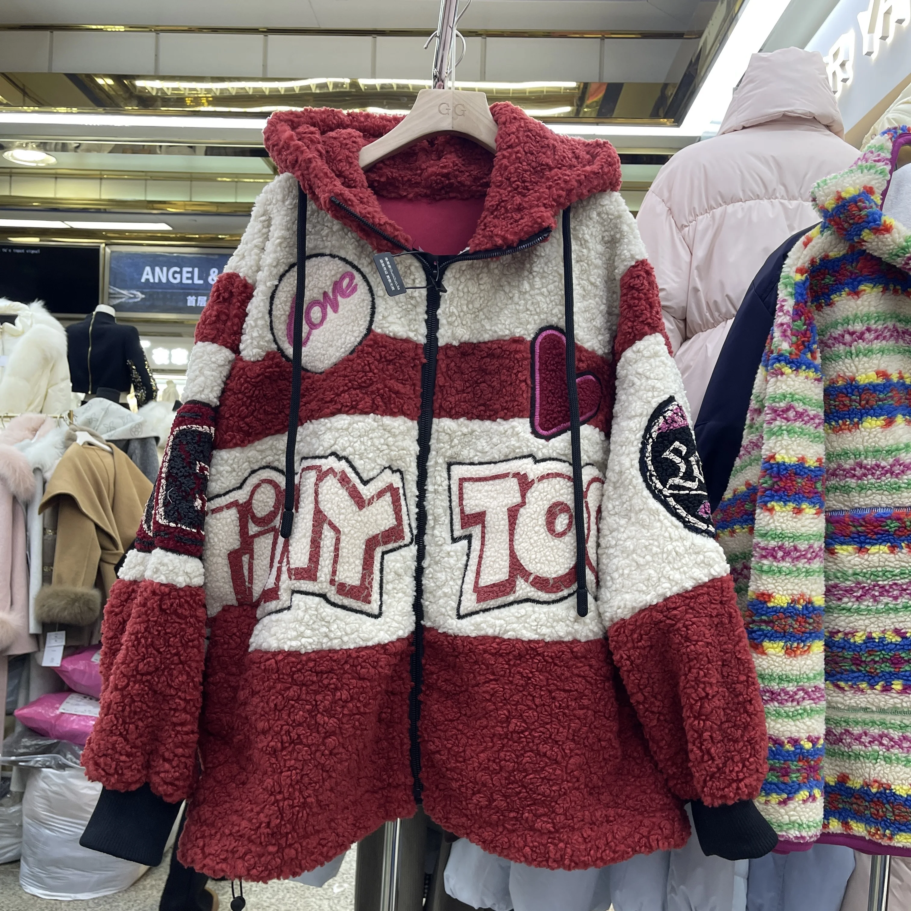 

Thickened Jackets for Women Winter New Hooded Patchwork Letter Lamb Wool Loose Version Cotton Coat for Women Trendy Brand