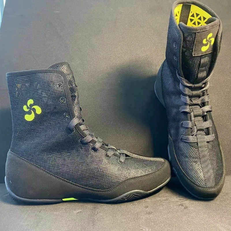 

2026 Professional Boxing Shoes For Men Black White Wrestling Shoes Mens Mesh Breathable Fighting Shoes Man Sport Sneakers