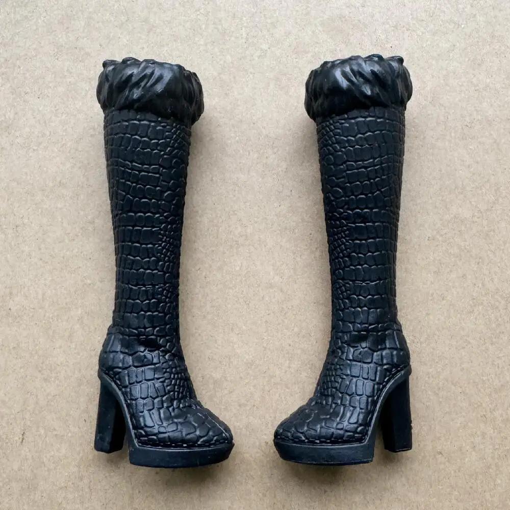 Gambe, Mani, Scarpe, Stivali Lunghi, Pantofole di Ricambio per Bambole Mostro - Accessori Fai da Te