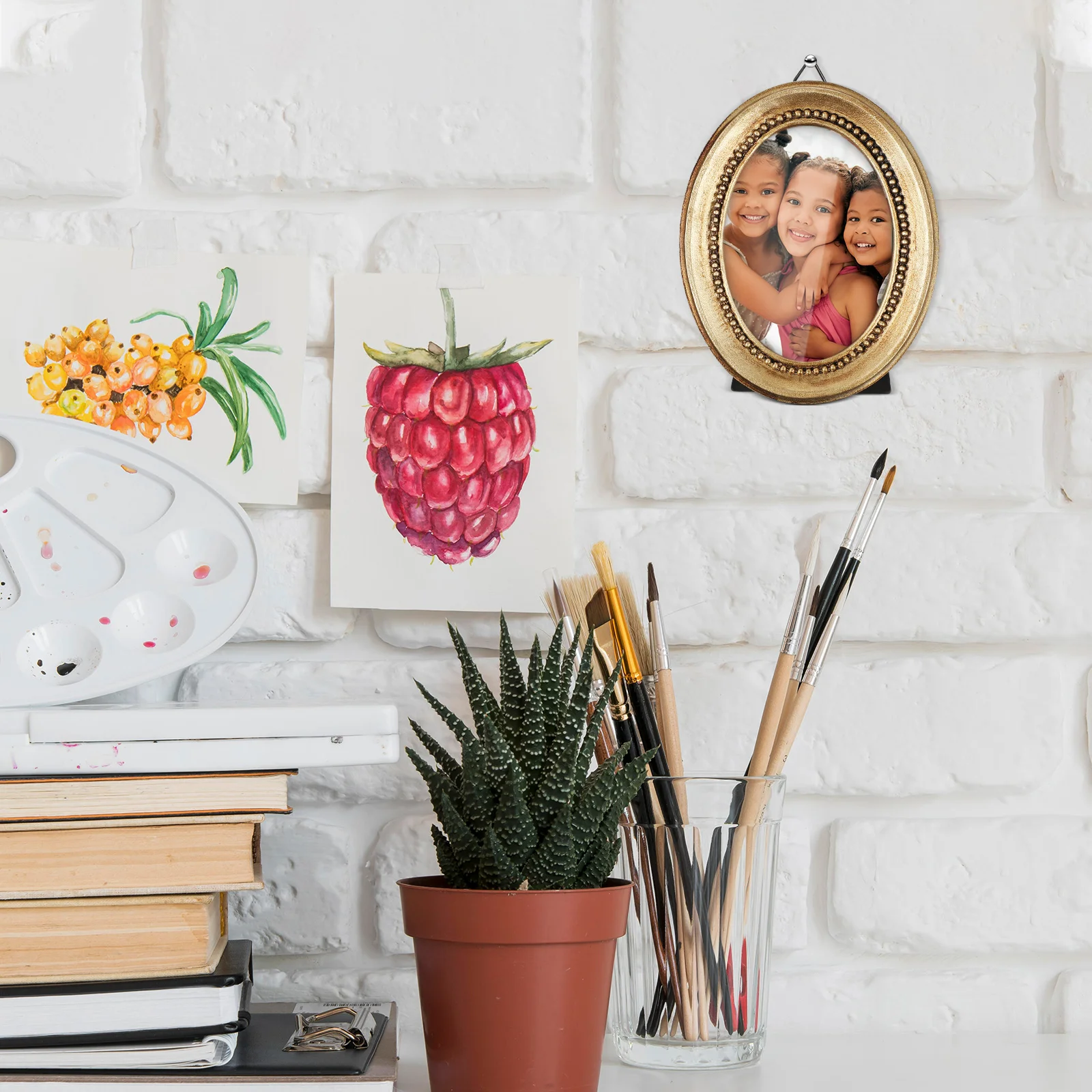 

Vintage Retro Resin Photo Frame Decorative Picture Frame Wall and Tabletop for Home Office Display Desk Photo Props