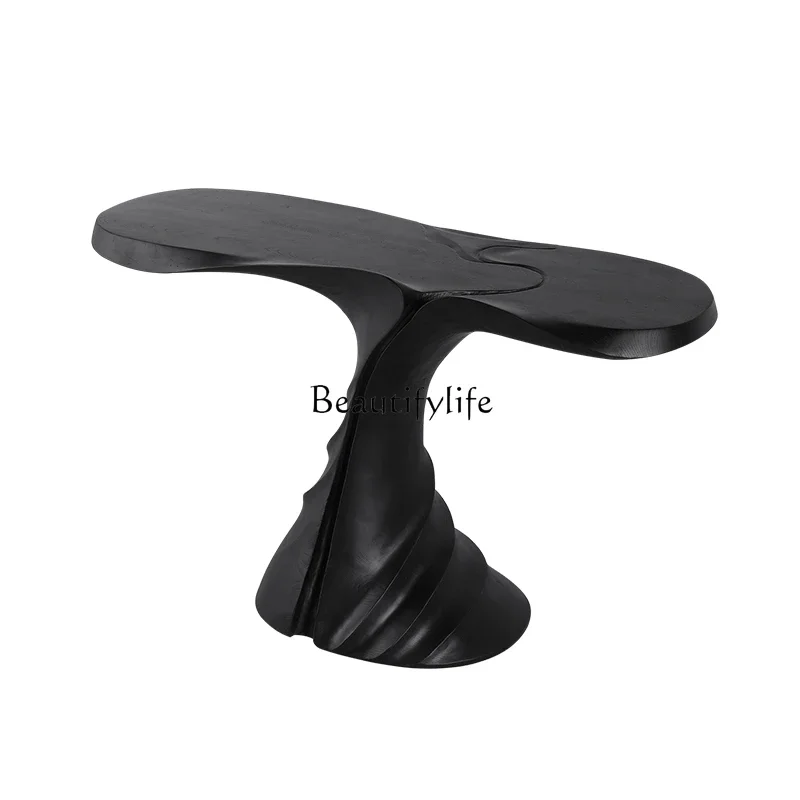 

FG17*All solid wood entrance table decorated against the wall in the aisle