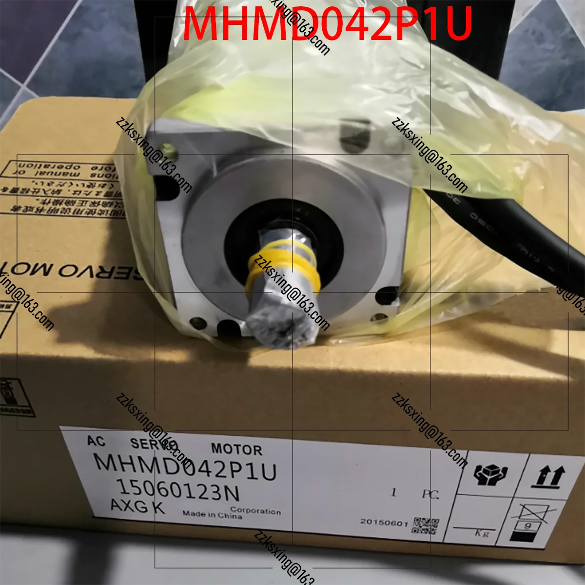 Brand New   MHMD042P1U     Original Servo Motor