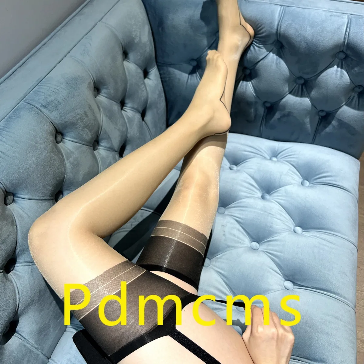 

Новинка 2025 года, сетчатая пряжа серии 7368, шесть подтяжек, встроенные шелковистые маслянистые тонкие чулки с замочной скважиной