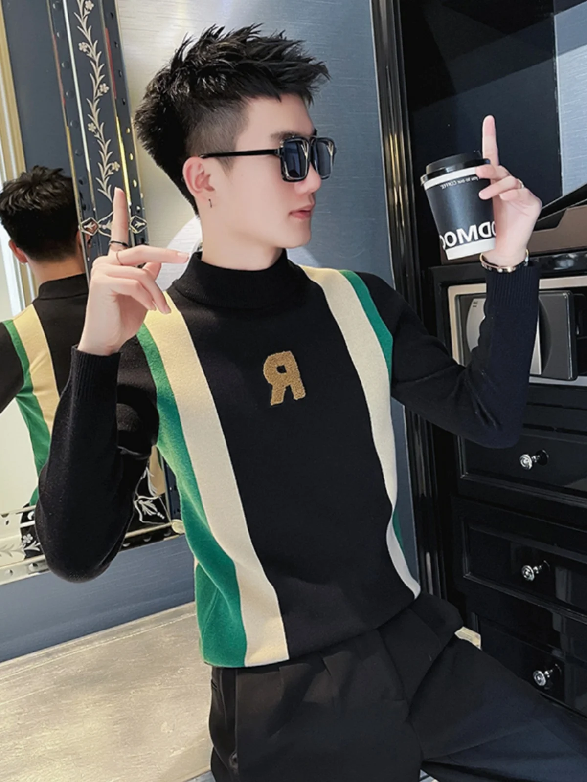 

Модный мужской вязаный свитер с высоким воротником и длинными рукавами, базовый слой, внутренняя одежда, осенне-зимняя мода, молодежный стиль, жизнерадостность.