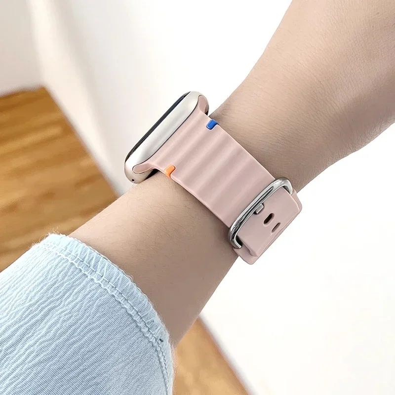 Cinturino in silicone per cinturino Apple watch 44mm 49mm 40mm 45mm 42mm 46mm 38mm cinturino correa iwatch Serie 9 8 7 6 SE 10 Ultra 2 cinturino