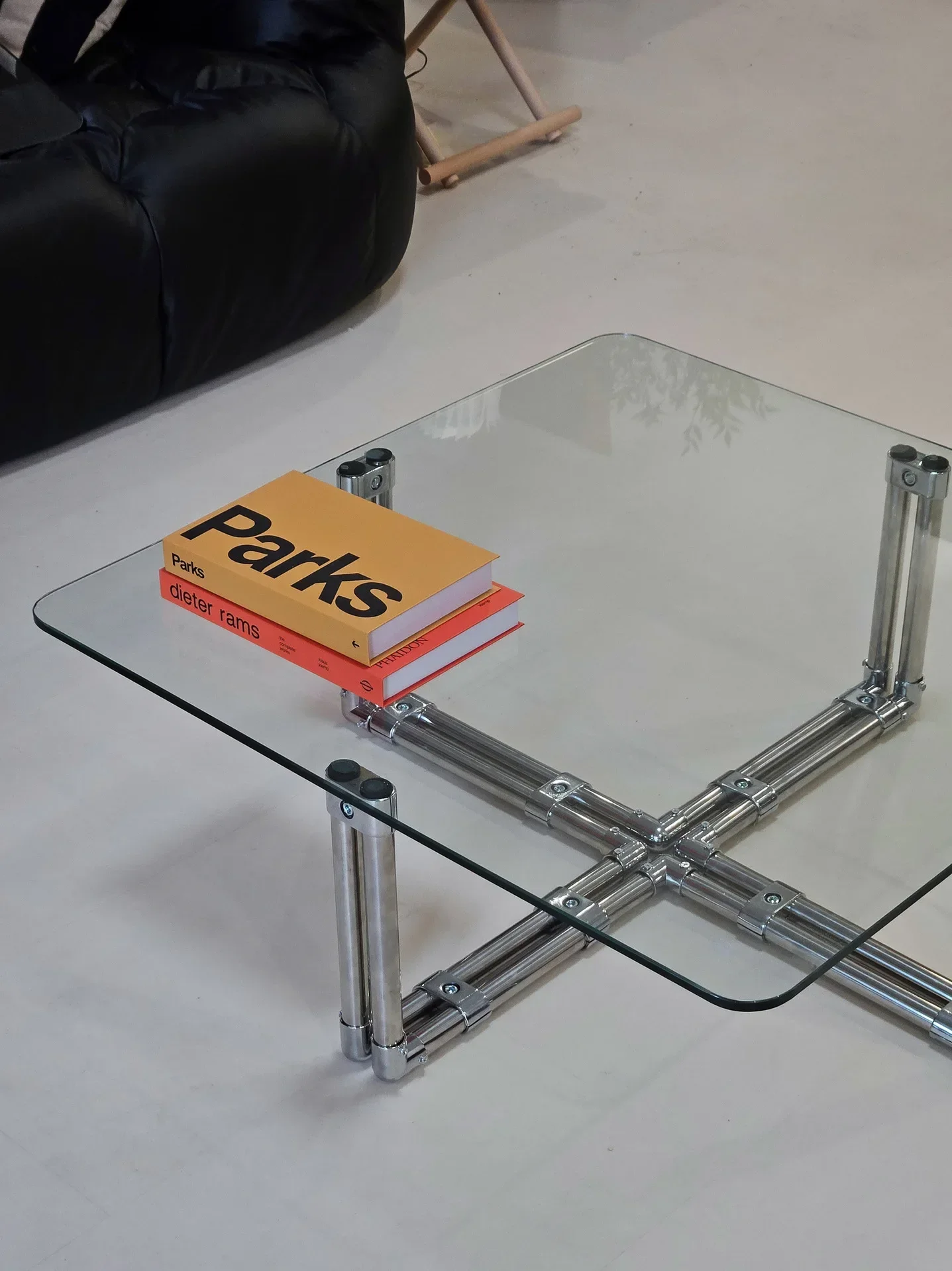 Household stainless steel coffee table glass coffee table designer transparent square