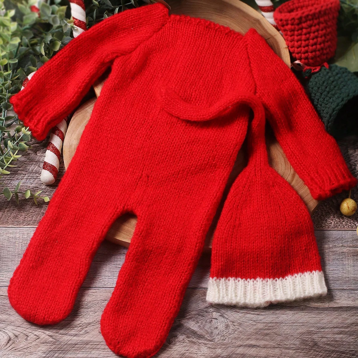 Ylsteed Newborn Christmas Outfits for Photo Shooting Red Mohair Footed Jumpsuit Long Tail Sleepy Hat Infant Photography Props