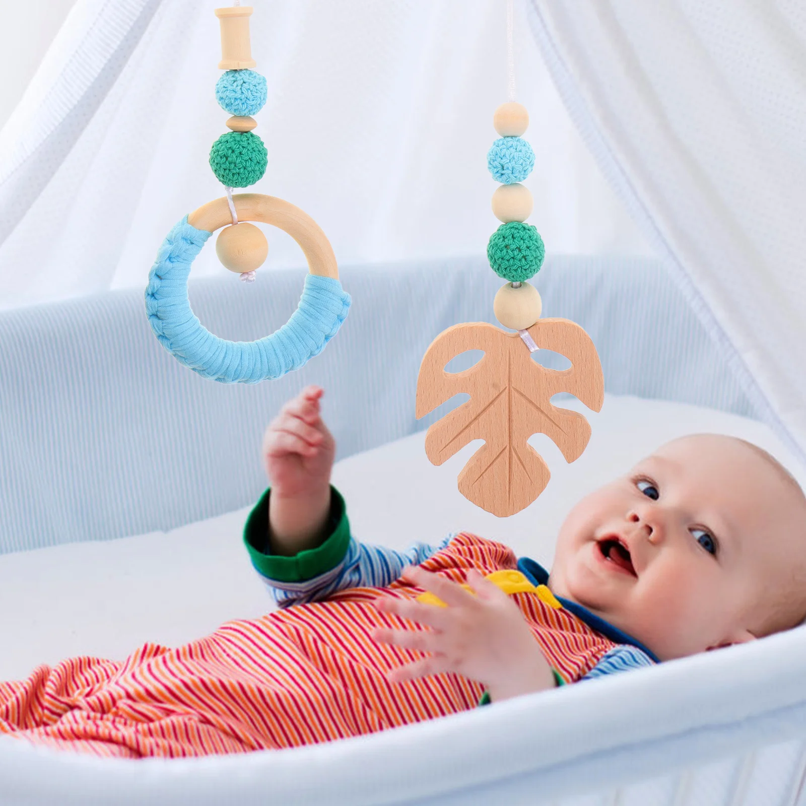 โมบายแขวนเตียงเด็ก 4 ชิ้น ตกแต่งห้องนอนเด็กอเนกประสงค์ รูปทรงสัตว์น่ารัก วัสดุคุณภาพสูง