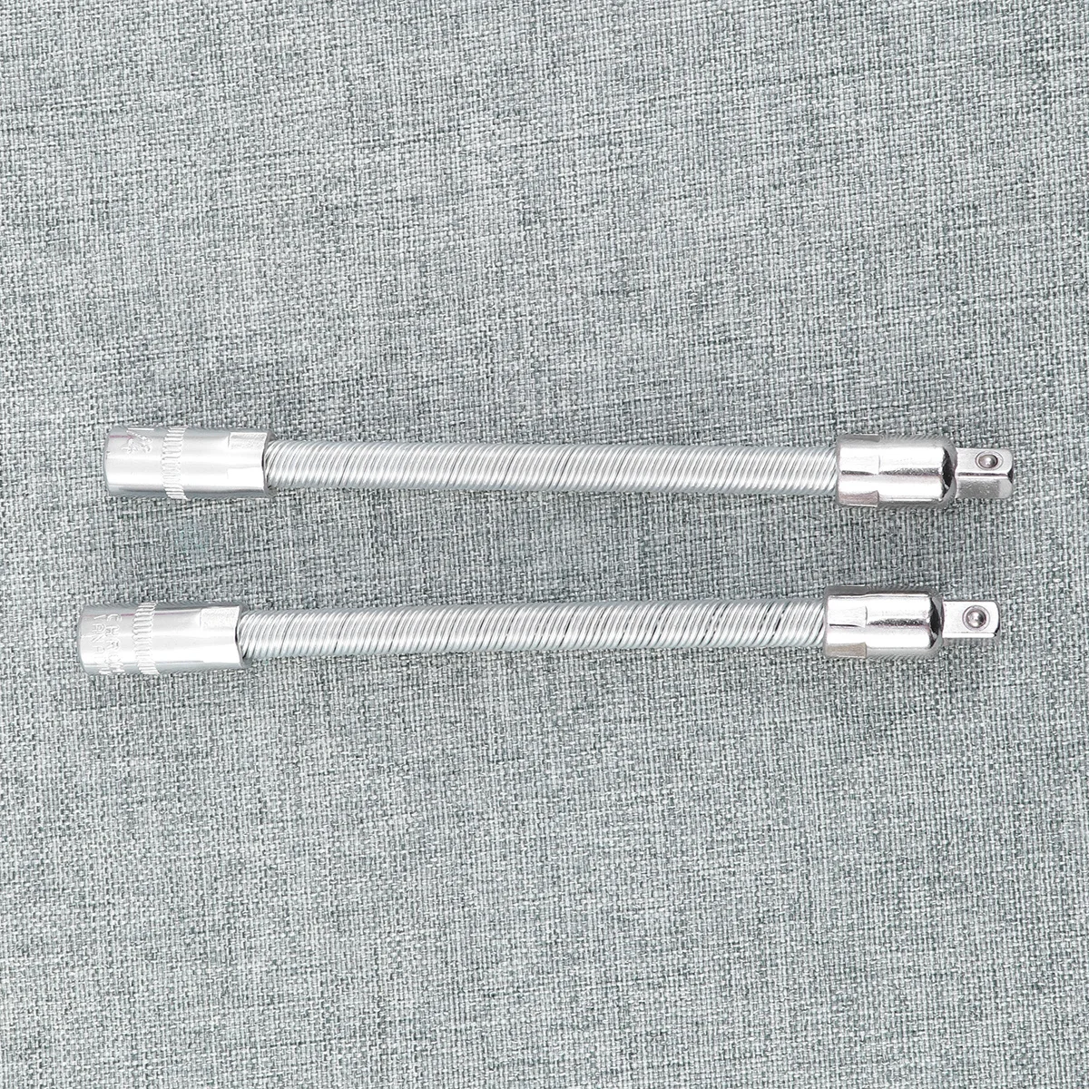 

2Pcs Socket Extension Bar Flexible Steel 14 Inch Socket Wrench Extension Bar Set Durable Rustproof Accessories