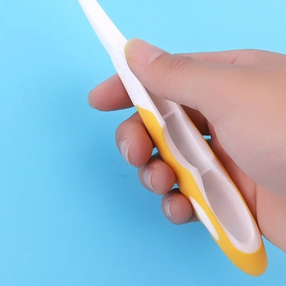 Picture 6: 6pcs/set Plastic Folding Toothbrush Mini Full-head Tooth Cleaning Tools Space-Saving Soft-Bristled Oral Care