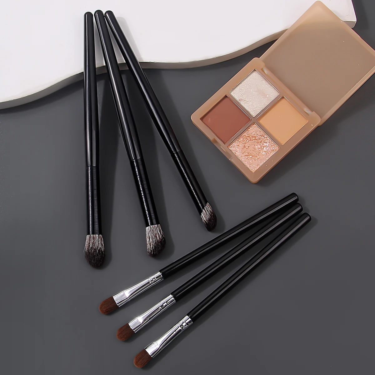 6PCS Beginner Eye Makeup Brush Set: Soft eyeshadow brush, eye makeup, nose shadow, detail makeup brush, beauty tools